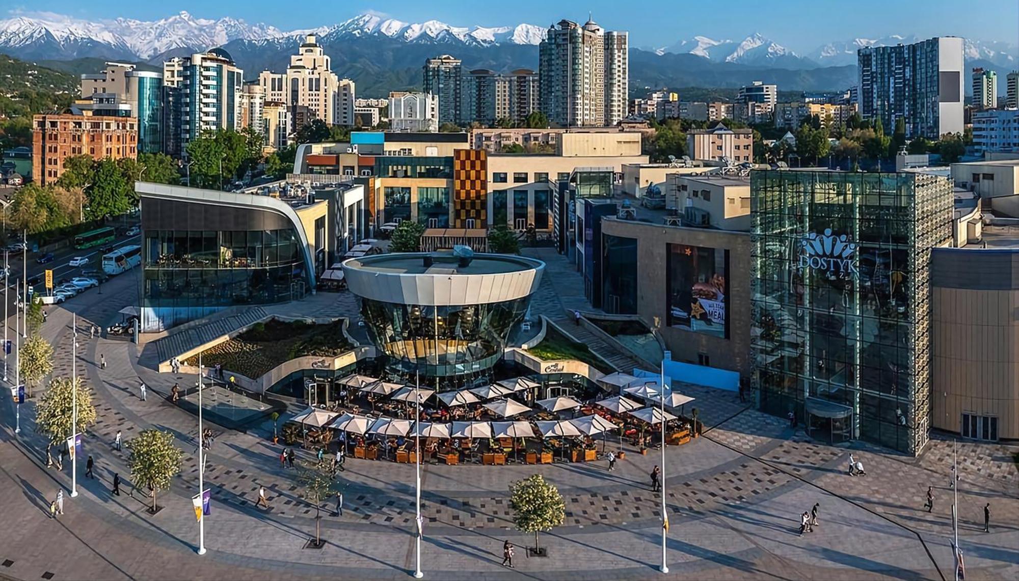 Nadezhda Apartments In Touristic Area, On The Dostyk Avenue 89 Almaty Exteriér fotografie
